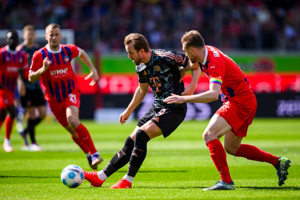 度和锐利的 度和锐利的